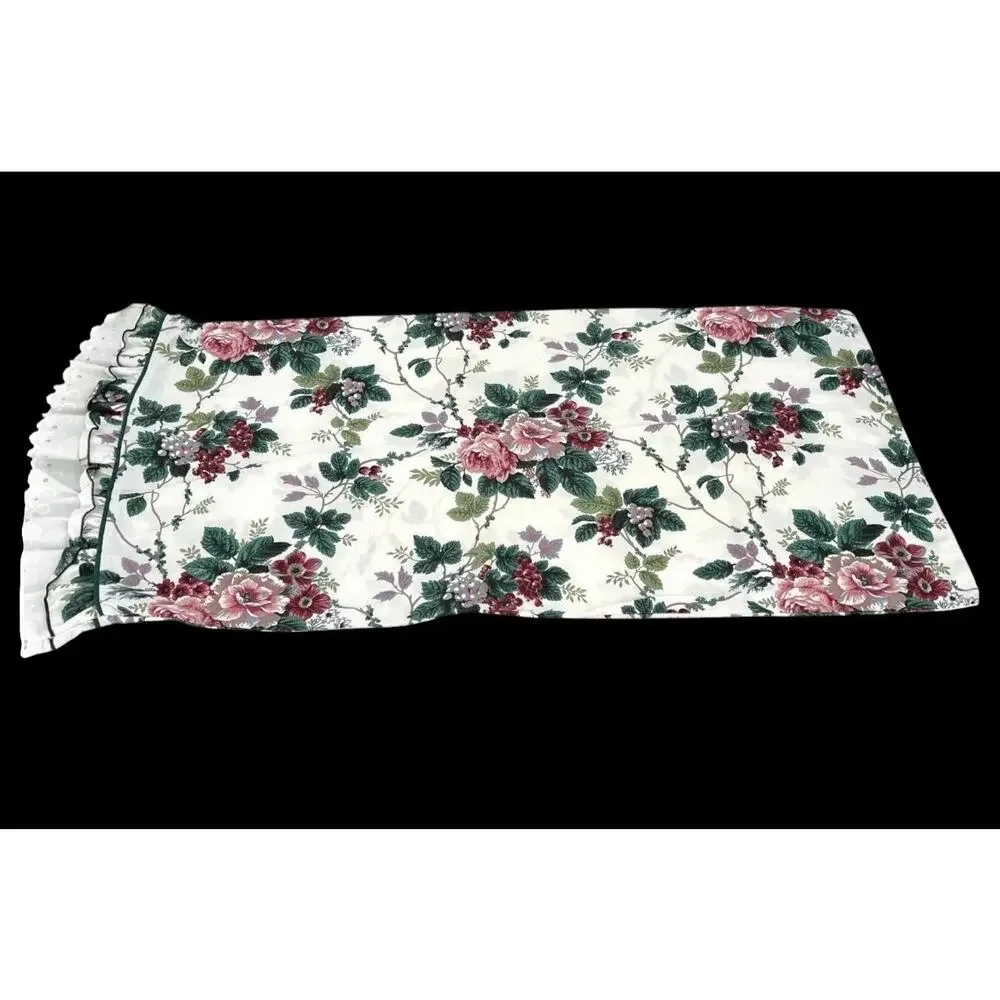 Waverly Pleasant Valley sheet set and pillowcases eyelet lace trim